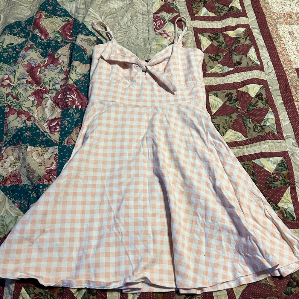 Checkered dress!